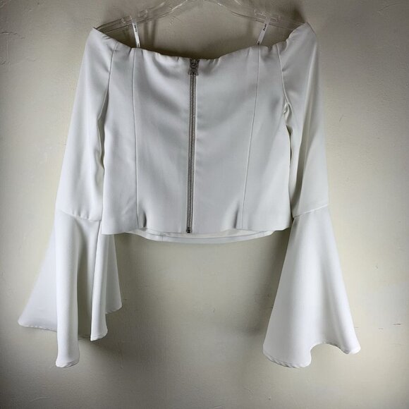 Revolve BARDOT White Dramatic Off Shoulder Bell Sleeve Top Size Small Blouse - Picture 5 of 7